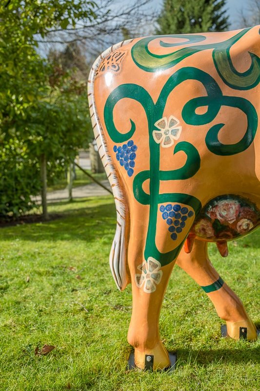 TG2Surrey's tweet photo. The first of the herd @CowParadeSurrey @WattsGallery #surrey #cowparade https://t.co/NCyrd2ZksJ