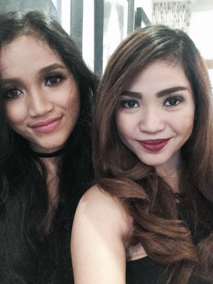 iamlouisezoleta's tweet photo. pretty friends bts @gigingerbread @Sherheology @jhomeldelmar26 #jhem #Gradpictorial https://t.co/PFryrsR8bb