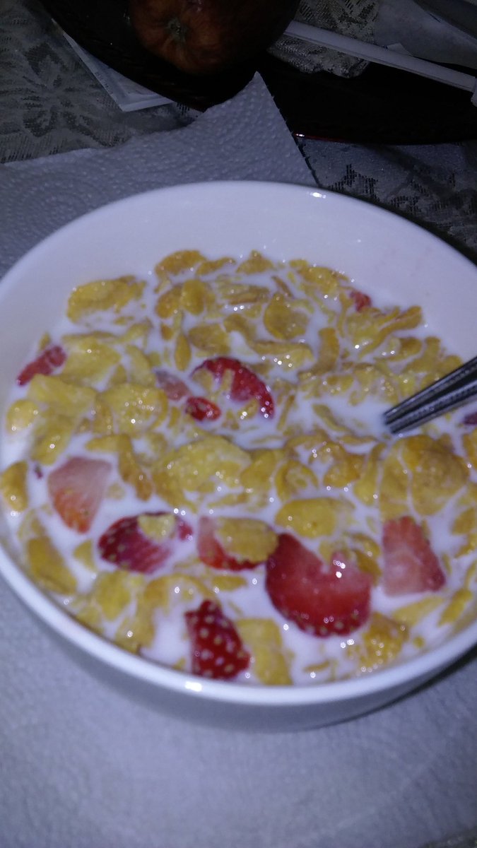 iAmOne_89's tweet photo. Breakfast... https://t.co/OhdmYarA7s