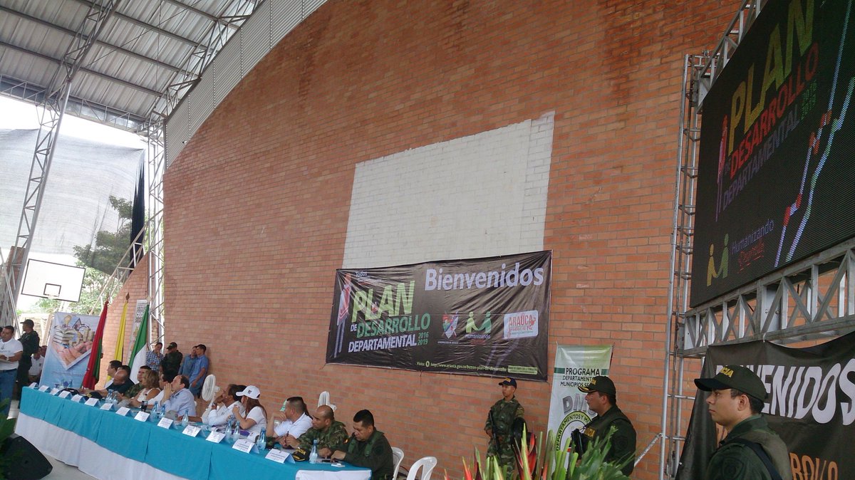 RicardoAlvaBest's tweet photo. Hoy nos encontramos en el próspero municipio de Arauquita,  humanizado y construyendo el plan de desarrollo https://t.co/jSc7mwRPzL