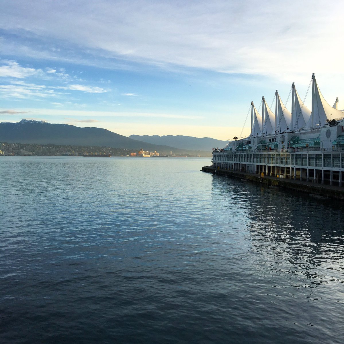 AirSysSupplies's tweet photo. Gorgeous day in #Vancouver for day 2 of the #BuildexVan show! #KineticsNoiseControl #noisecontrol #roomacoustics https://t.co/dmgQlRfP7d