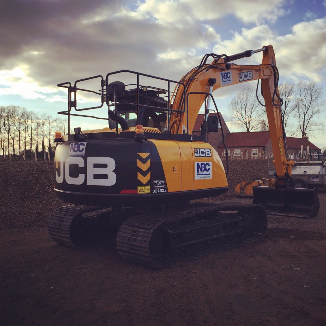 NB_Construction's tweet photo. New JS130 joins the fleet https://t.co/Mp5xkFgdQe