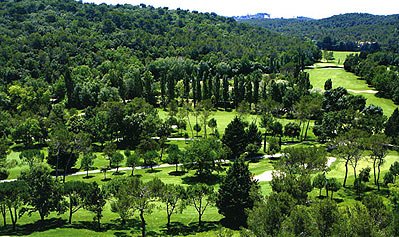 Cannes_France's tweet image. Did you know that there are 11 golf courses only a few kilometres from La Croisette! #Cannes bit.ly/1TAyPaZ
