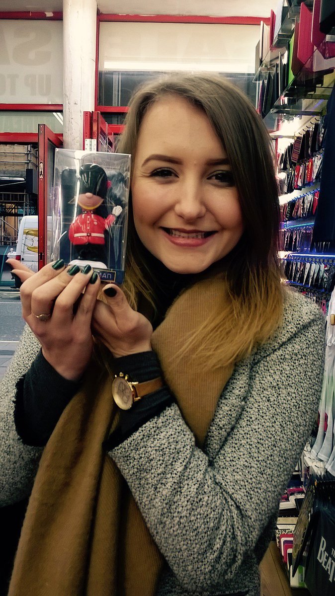 laurenquiltyy's tweet photo. And last but not least of the #FearlessFeb3MZ @zenogroup challenge, here's @HannahWelington and a Beefeater (no. 7) https://t.co/gqv2M7rifJ