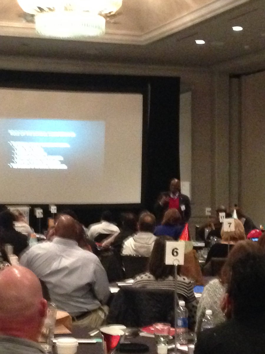 gmorgan1001's tweet photo. Dr. Antquan Marsh sharing The Real vs the Ideal World of School administration.  #clasaspiring https://t.co/EeCULc3wi1