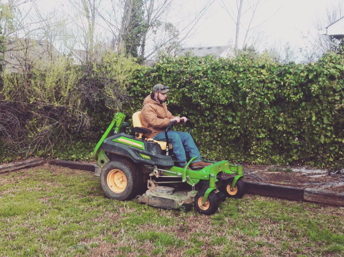 JWsPLC's tweet image. After 3 days of being stuck inside bc of #rain we're finally back #outside and taking care of some yards! #abouttime