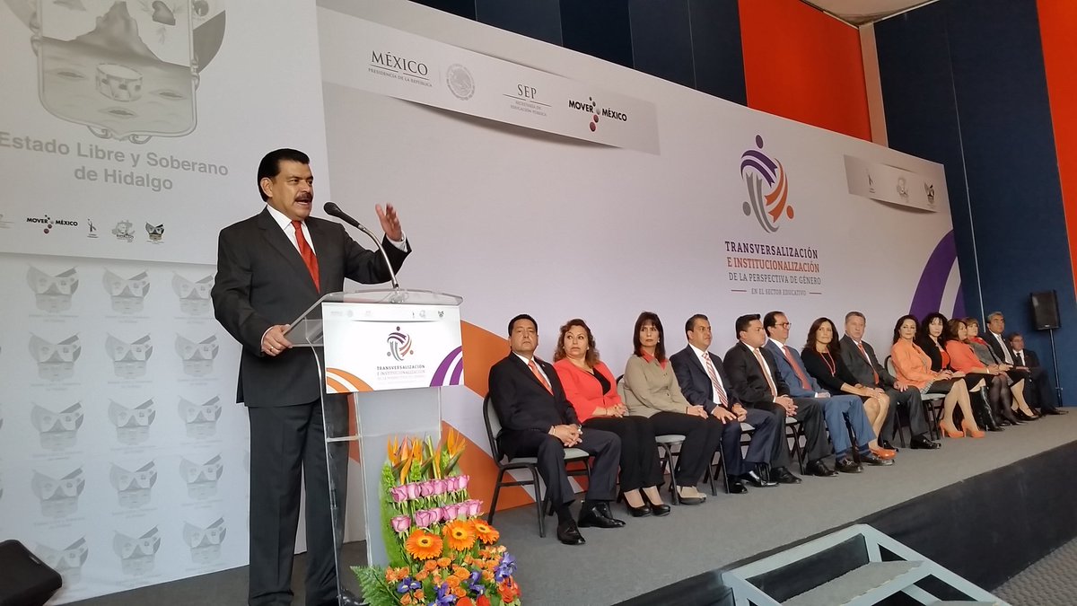 gobiernohidalgo's tweet photo. Cada día crece el número de mujeres que están al frente de sus hogares y que enfrentan discriminación: @Paco_Olvera https://t.co/v6bQBd8qOH