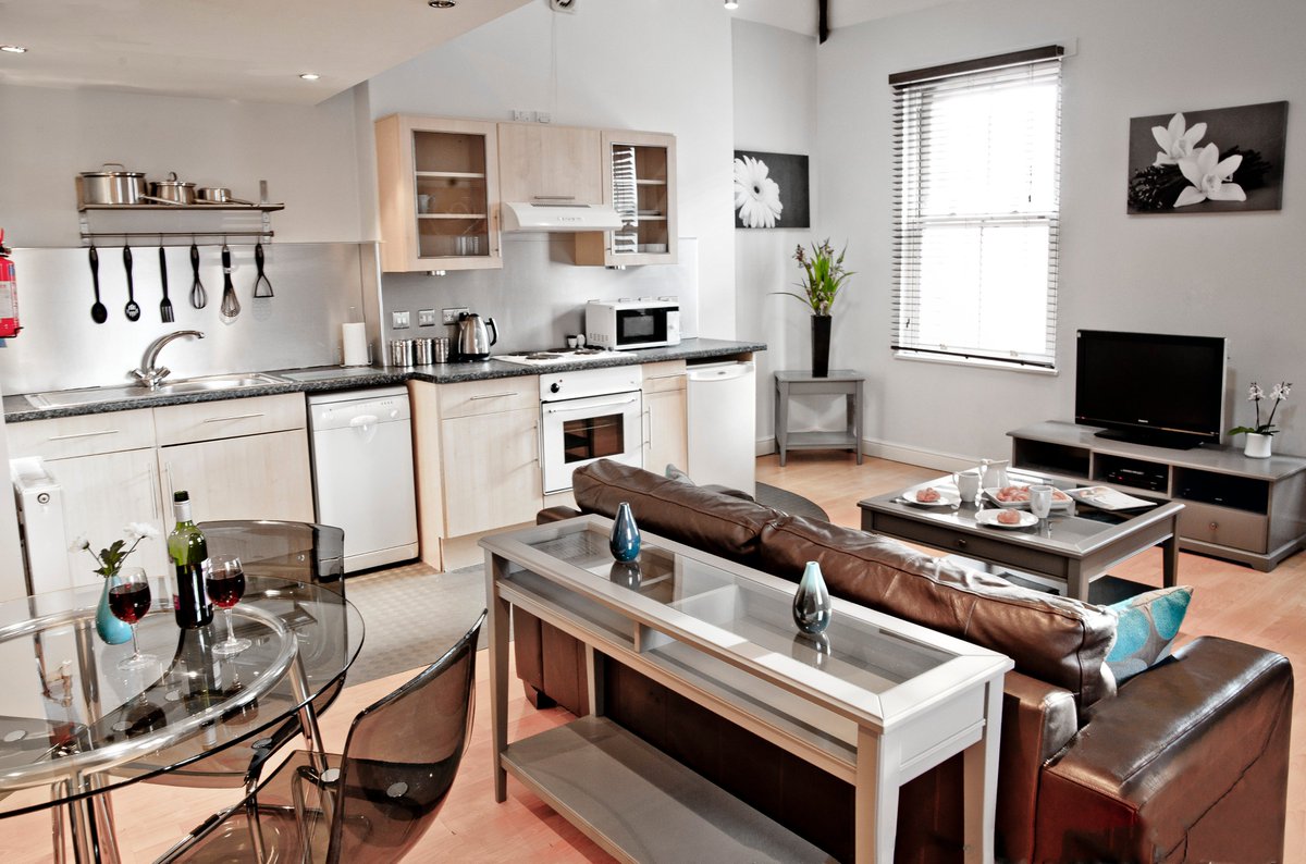 CityQuarters's tweet photo. Some new pictures of our Shaftesbury house apartments!
#stationstreet #apartment #Birmingham #kitchens #bedrooms https://t.co/TCDELw38PZ