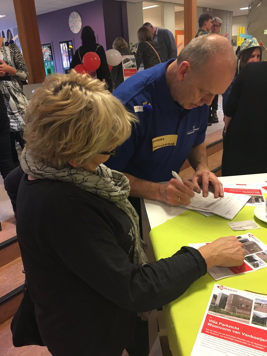 #Matches gesloten met oa <a href="/VierhetLeven/">Vier het Leven</a> en <a href="/Steenwijkerland/">Steenwijkerland</a>! <a href="/bvsteenwijk/">Beursvloer Steenwijk</a> <a href="/Eekeringe/">SG Eekeringe</a> #beursvloer #Zonnewiede