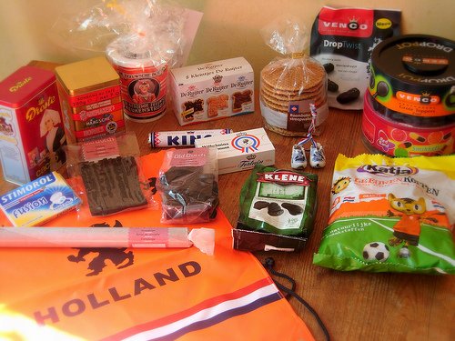 TheDutchBox's tweet photo. Today we send 10 boxes to the #US. Enjoy #Holland in the States :-) How do I get the #DutchBox please contact us. https://t.co/d8P5pLeacd