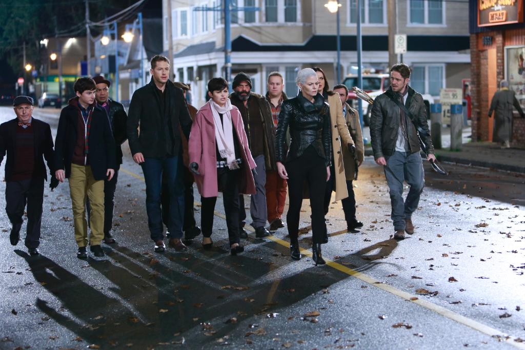 OnceABC's tweet image. Stand together in Storybrooke. Stand together in the Underworld. #TBT