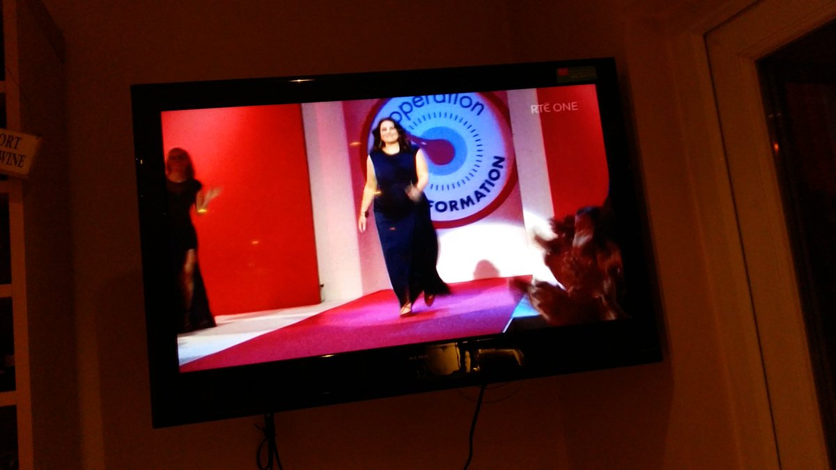 CRYIre's tweet image. What a show and what an entrance @scanlan_clare  #finale #OperationTransformation 
1st 10.5lbs #result #teamClare