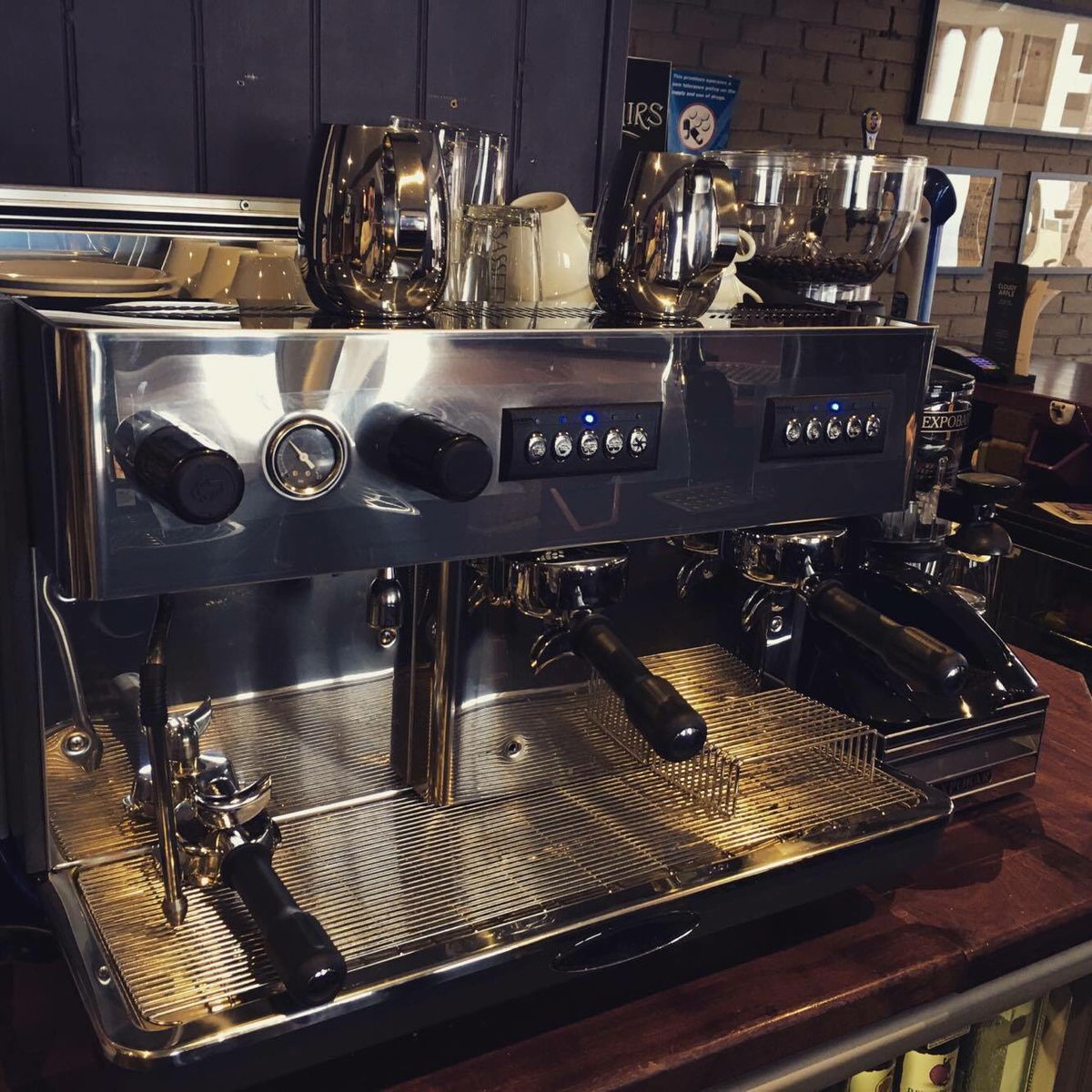 TheStrandPub's tweet photo. We have a #coffee #machine !!!!! https://t.co/JqeTFZMG0v