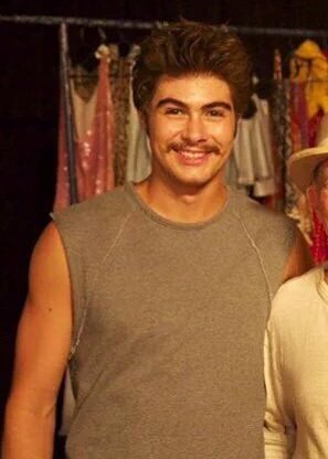 votacoes1302's tweet photo. Acho que pela primeira vez esse bigode  favoreceu o Rafael,nem preciso dizer que ta gostoso pra caralho né? https://t.co/aTmGGZcN7X