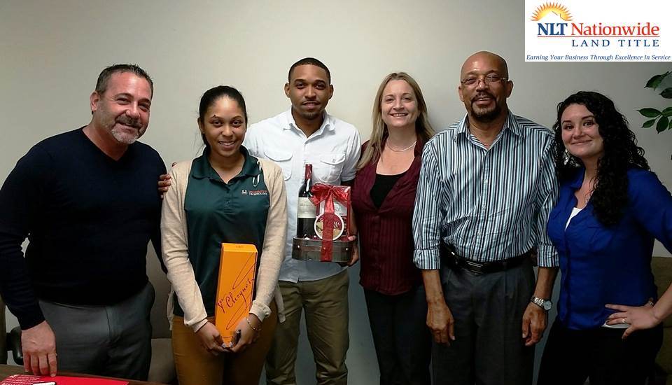 NationwideTitle's tweet photo. Congratulations to Jeremy & Justine Phillips!
Another successful closing at #nationwidetitle #coralspringstitleco https://t.co/D5epc04Dnw