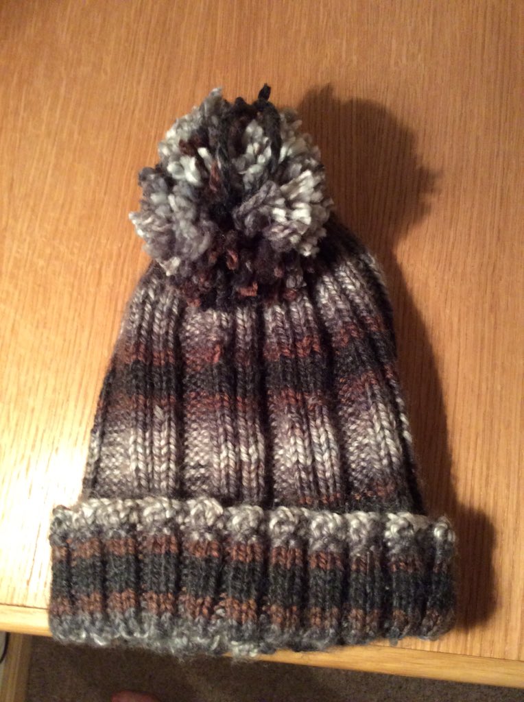 Miss_McF's tweet photo. Missed out on the first #DesignTechChat tonight as I needed to finish this for J's birthday tomorrow #firstknit https://t.co/GQTimuh4y0