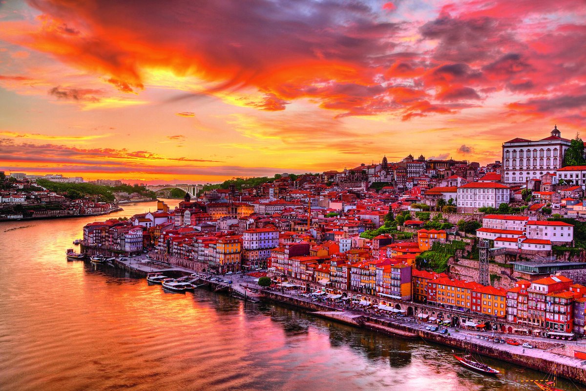 Oporto, vuelo+hotel, 5 días/ 4noches, habitación doble para 2 adultos, desde 212€/persona. #Oporto #Porto #Portugal