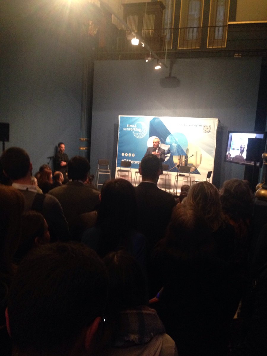 gessimolinas's tweet image. Presente en #T4Networking @Referencia_2 @DirigentesDg @GrupoTresca @vumetro_es