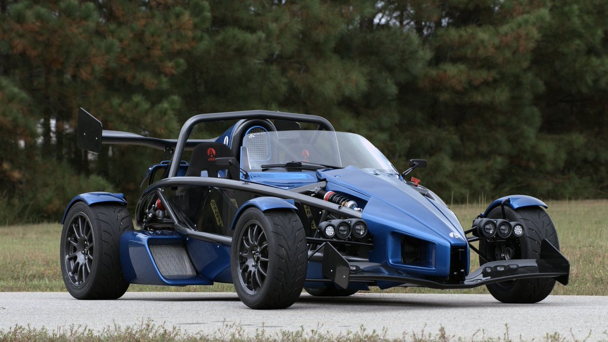 ScienceChannel's tweet photo. The Arieal Atom has an exoskeleton design. That means less drag. Less drag = FAST. 0 to 60mph in 2.89 sec #DreamCars https://t.co/wpNqmWHZIX