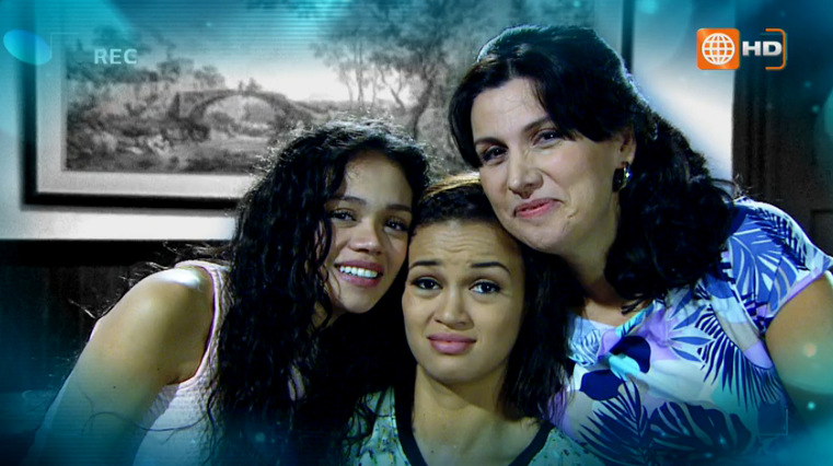 Vilchez_lovers's tweet photo. #ExtrañaremosaLosVilchezVBQ RT si tu también los extrañaras @arizaga_a @ImproPatricia @mayra_goni @AndresVilchezz https://t.co/R2xyzI7BdV