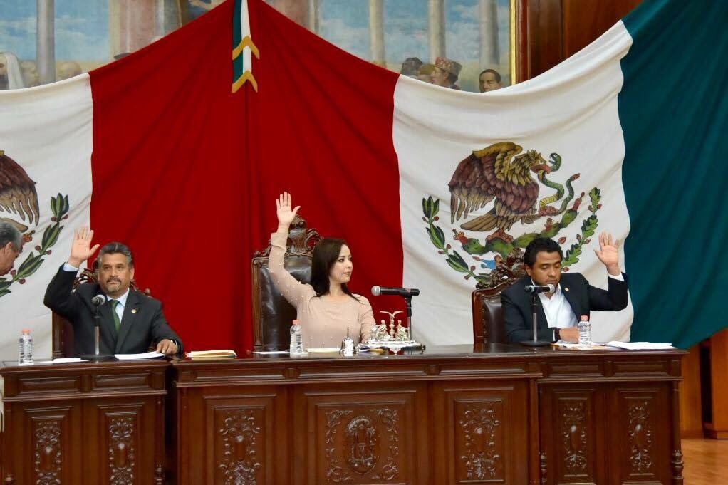 cruz_roa's tweet photo. #EnVivo: En este momento se desarrolla en @LegisMex sesión de la #DiputaciónPermanente. https://t.co/GpseW0ToJu https://t.co/9vl2jJeM6D
