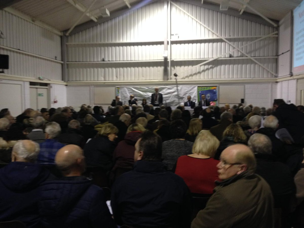 guyshrubsole's tweet photo. Packed public meeting tonight to discuss proposals for an opencast coal mine at Druridge Bay, Northumerland #EndCoal https://t.co/M3yKUceQE7