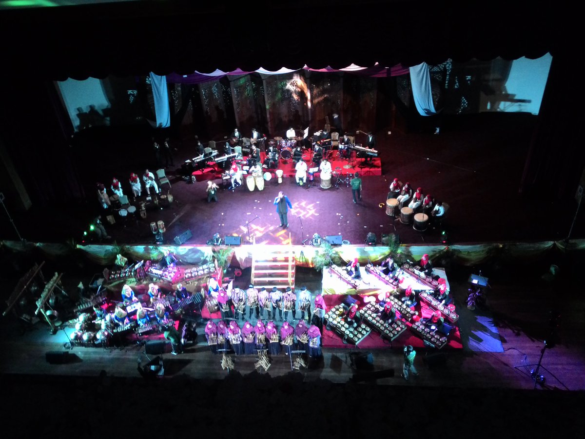 saufisutar's tweet image. pemandangan dari udara #COD16