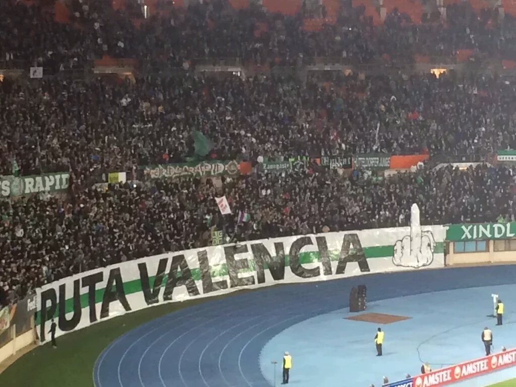 RaulVCF___'s tweet photo. Jajaja que pena dan https://t.co/rDCEn7R3gD