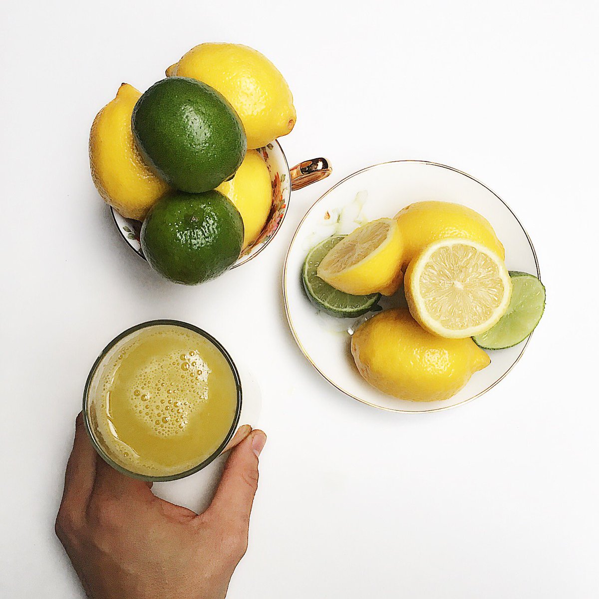 WheatgrassTammy's tweet photo. RT https://t.co/zP7LijmbDH Have you Juiced today? 🍋🍊🍎🍌🍓  Come to #ChalkPointKitchen &amp; drink your daily fruit inta… https://t.co/1OQrcHLFUv