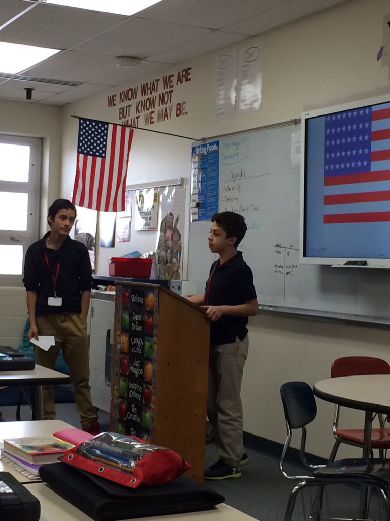 Mrs. Bortscheller tweet media