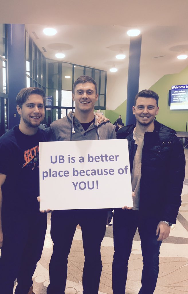 BuffaloPiKapp's tweet photo. Some of the @BuffaloPiKapp brothers saying thank you during #UBTAGWeek #UBGreek https://t.co/HoHAvkXQ73