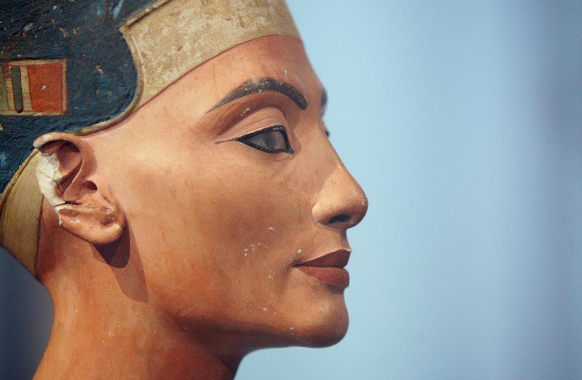 sarahecascone's tweet photo. Artists Return #Nefertiti Bust to Egypt Thanks to Covert #3DPrinting Scanning https://t.co/GmGR5gtbit @artnet https://t.co/tjl3GckRbj