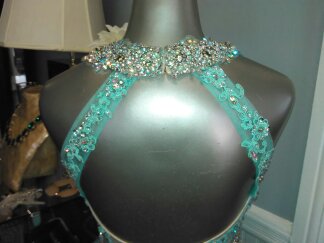 ClassCBoutique's tweet photo. Alyce Aqua Formal (Sz. 0, ONLY $98) is ab-so-lutely GORGEOUS!
#prom #shopclassic https://t.co/o8oJz61p9Y
