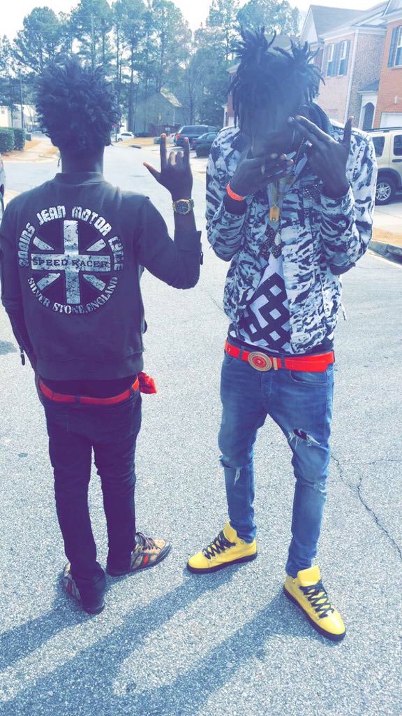 LilBENTLEYCOOP's tweet photo. We da Robin krew ✨ @MigoHoncho https://t.co/CTvL1Bezk0