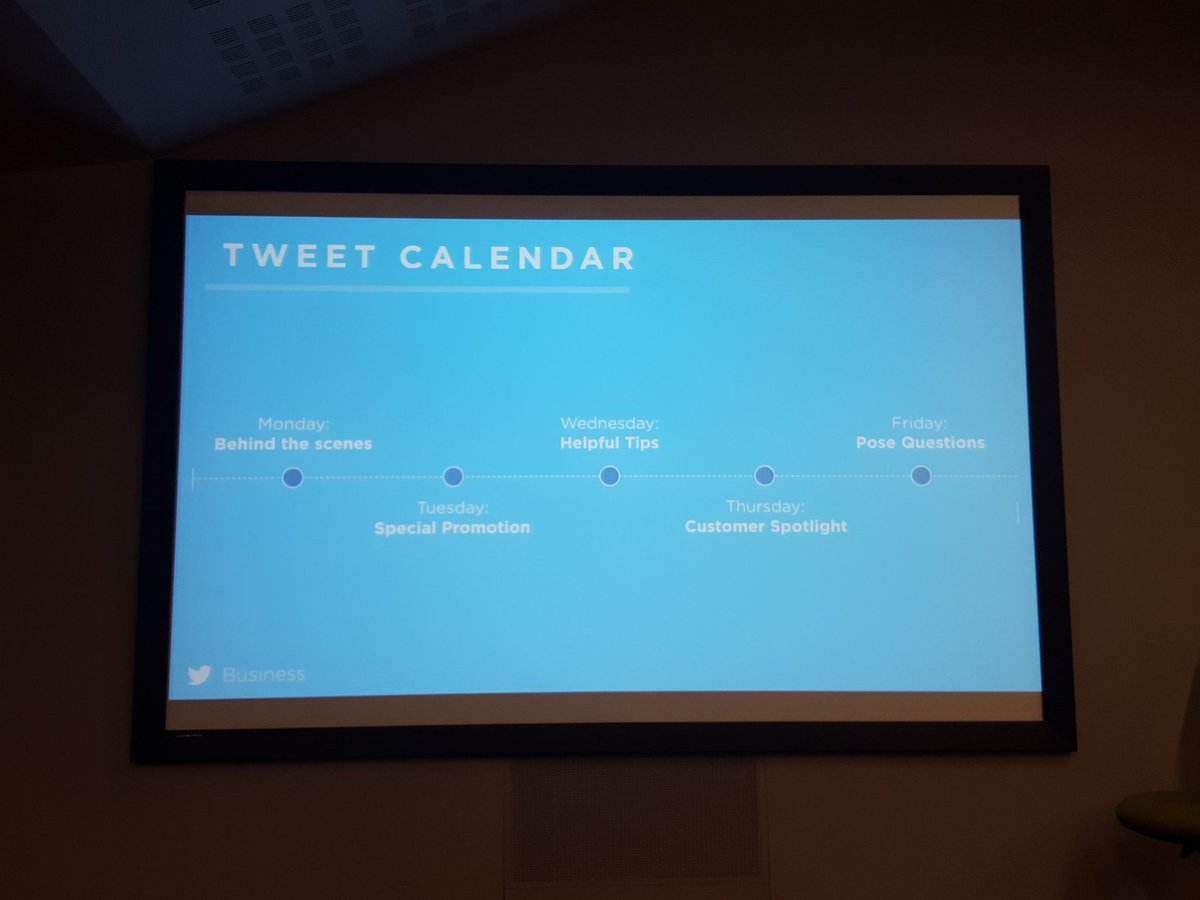 EamonnOR's tweet photo. @larinum @megankillion from #twitter describe a good sample content calendar #TwitterTips #tweetucd https://t.co/5VTOITMaNy