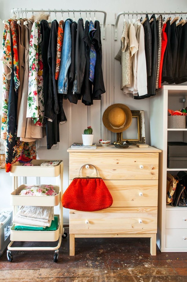 Real Life Solutions for Apartments with No Closets on.apttherapy.com/pVLkQw