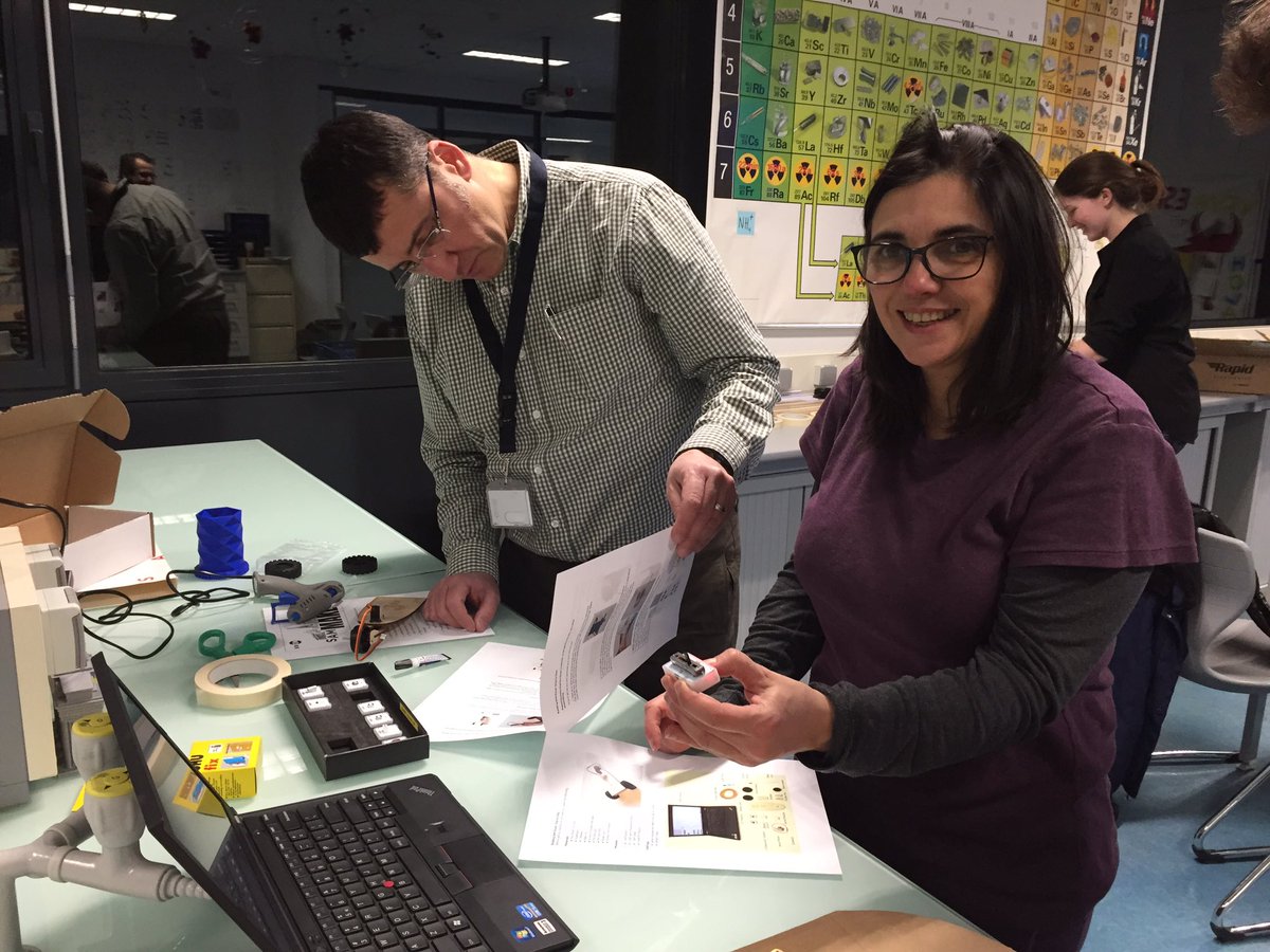 ISB_MS's tweet photo. Parents making and designing #isbzone https://t.co/2voA8uOft4