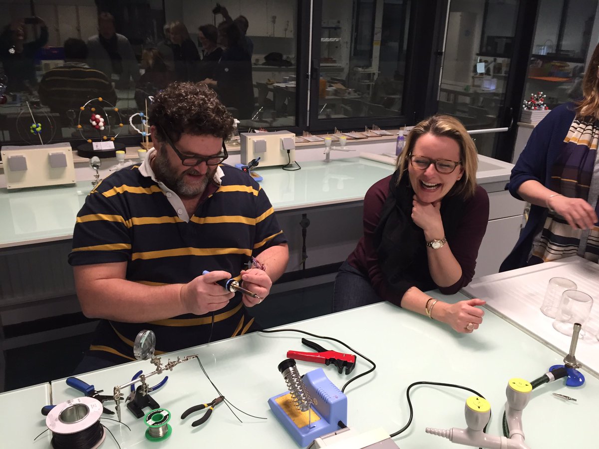 ISB_MS's tweet photo. Parents making and designing #isbzone https://t.co/2voA8uOft4