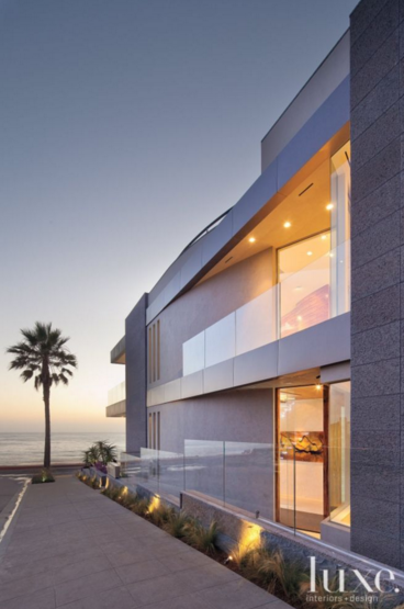 Go inside a modern La Jolla home with sculptural interiors: bit.ly/1PlpkXK