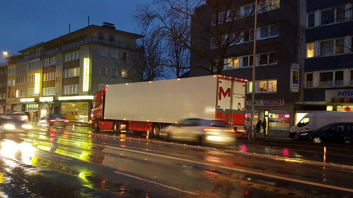 Chauffeur <a href="/Lubberttennapel/">Lubbert ten Napel</a> is aangekomen in de bruisende stad Aachen.