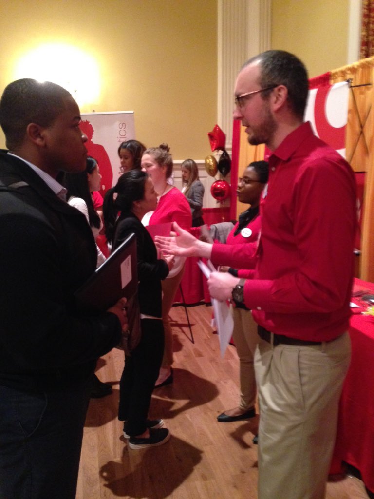 Back to back candidates- busy day 2 at UMD!  @Simone4Target <a href="/AGwayfay/">Simple Bar and Grill</a> <a href="/CannataMike/">Mike Cannata</a>