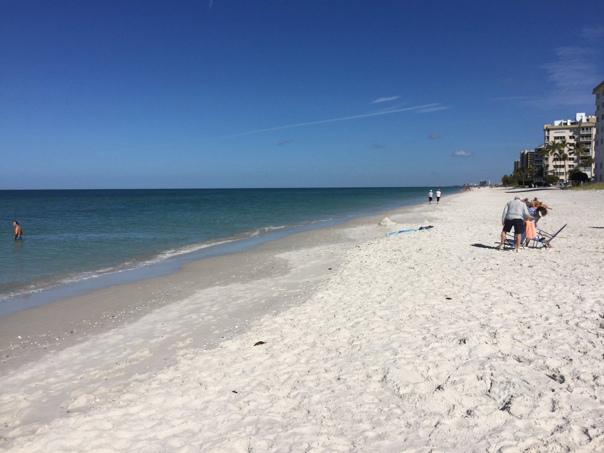 Hemma igen efter några veckor i Florida. Avslutning på SHL, slutspel och sen VM. Nu jäklar är batterierna laddade