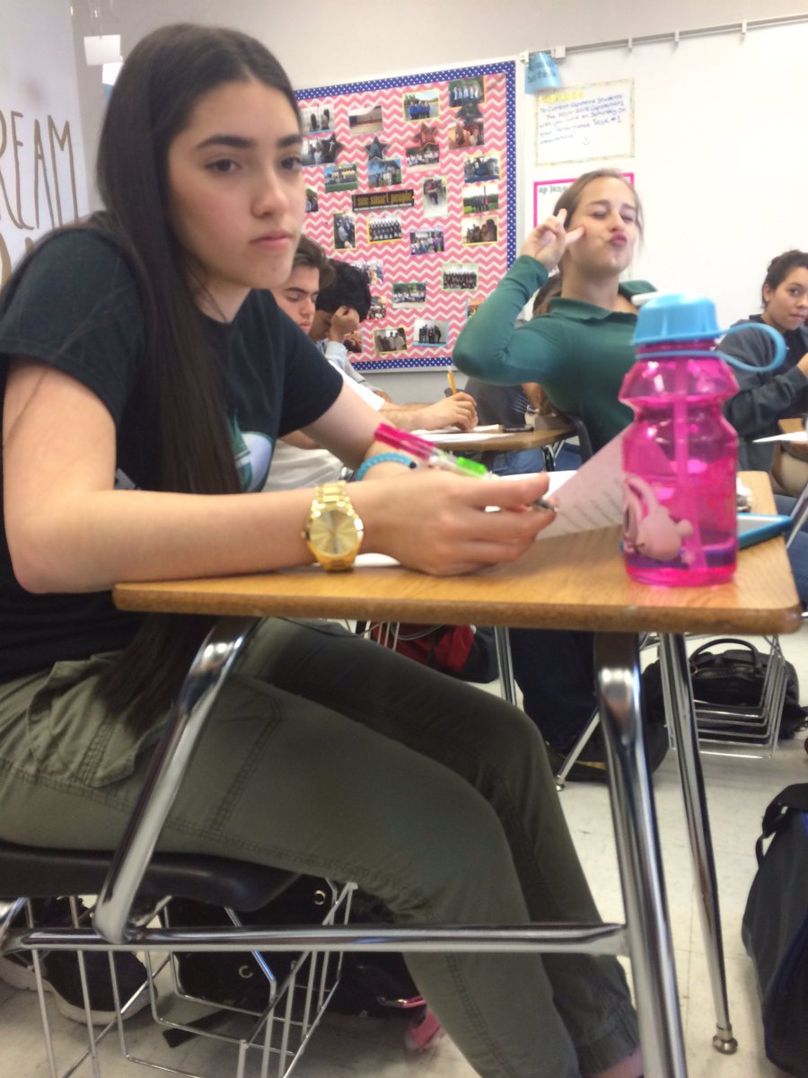 moonmiaxo tweet picture