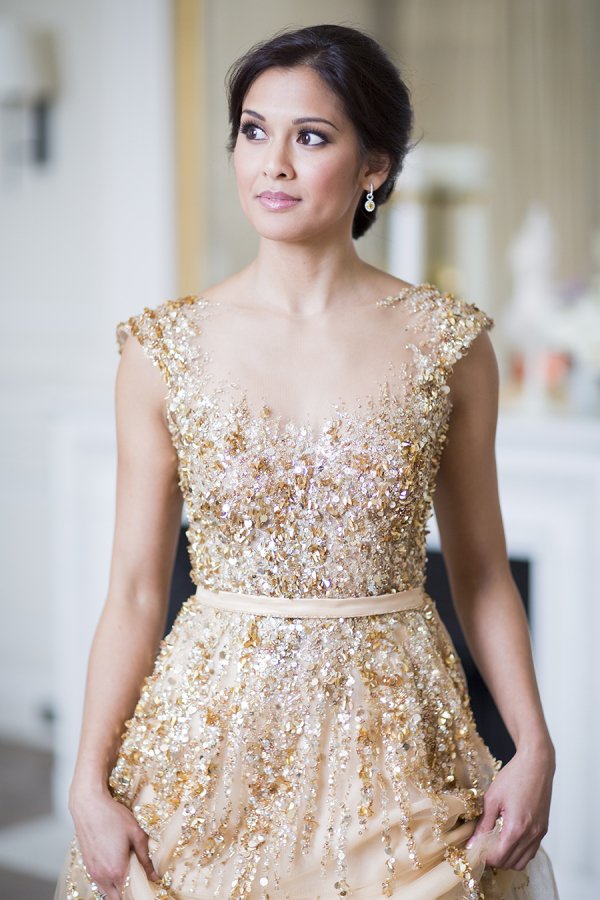 stylemepretty's tweet photo. This bride truly sparkled! Can you say #weddingdressgoals? https://t.co/lEULyc8qT0 Photo: Lauren Michelle https://t.co/lfHCsyMtp7