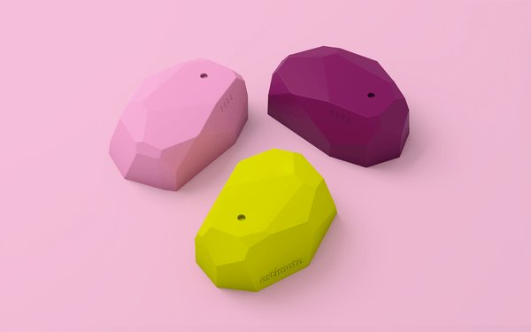iBeaconOfficial's tweet photo. Estimote Announces New Development Kit with Location Beacons https://t.co/swDmivkNdF https://t.co/iRMiZ4wO4F