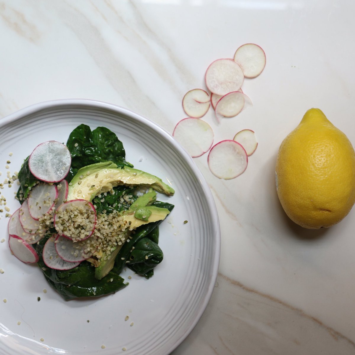 Simplify is the name of the game. Your meals don't always have to be elaborate. Just flavorful 💥

#hempseeds