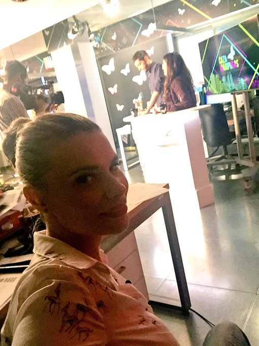 Ya en directo en @cazamariposastv!!!!! https://t.co/08NDNVCEeK<a class="tags" target="_blank" title="On Twitter" href="/?out=eyJ0eXAiOiJKV1QiLCJhbGciOiJIUzUxMiJ9.eyJpYXQiOjE3MjMwMjgxOTMsImlzcyI6InR3cG9ybnN0YXJzLmNvbSIsIm5iZiI6MTcyMzAyODE5MywiZXhwIjoxNzU0NTY0MTkzLCJyZWRpcmVjdF91cmwiOiJodHRwczovL3R3aXR0ZXIuY29tL2NhemFtYXJpcG9zYXN0diJ9.p-hlLd09NYlg9eCmfxx85CcAhU38MUS6UMXhLVTOUb0EjO0CBWGTm_n1CL9NDeCS77GAN-NIZG6rL9ZNyCQTpQ">@cazamariposastv</a><a href="/tag/adeudelfinari"class="tags"><span>#adeudelfinari</span></a>