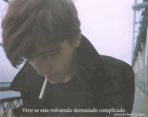 jams1_1's tweet photo. Se Esta Volviendo Complicado😔😔 https://t.co/MimYyx7BcX