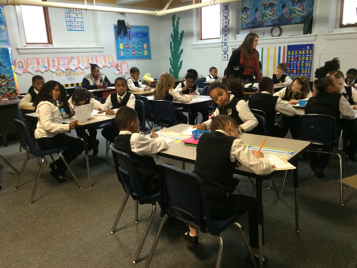 ICANRecruit's tweet photo. #TheICANexperience #Teach4ICAN #UrbanEducation #ICANSCHOOLS #RetweetUs 📓✏️ https://t.co/hb1UVuuflt