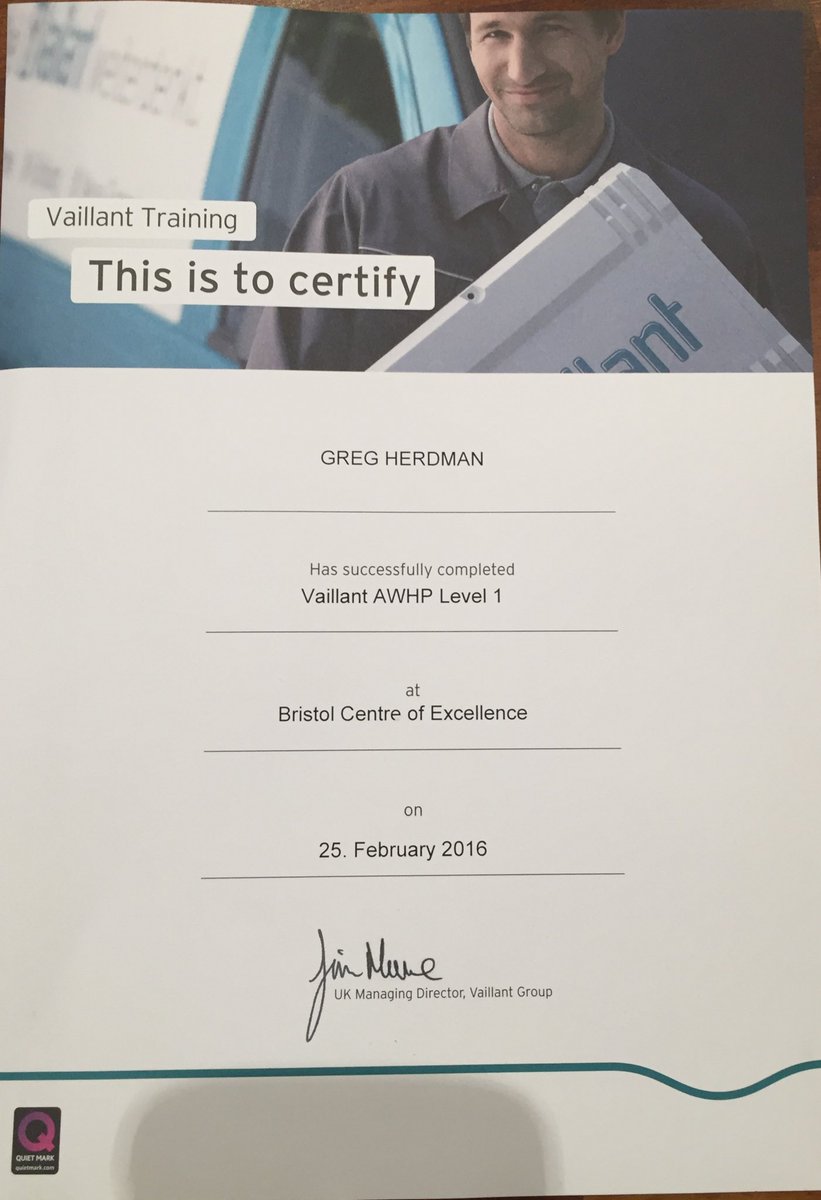 GregHerdman's tweet photo. @vaillantuk training day with #davefowler sharing his knowledge, #vaillantadvance, #vaillant https://t.co/ux918xtRFo